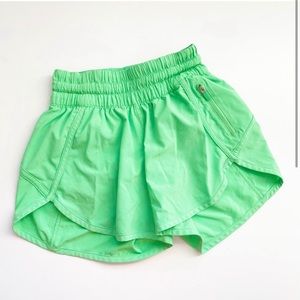Lululemon Tracker Short 4" Dragonfly Size 2